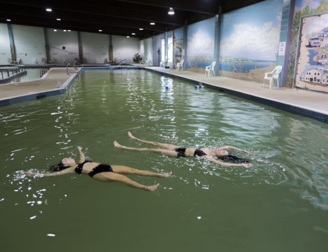 Manitou Springs Resort and Mineral Spa – Float In The Dead Sea Of Canada