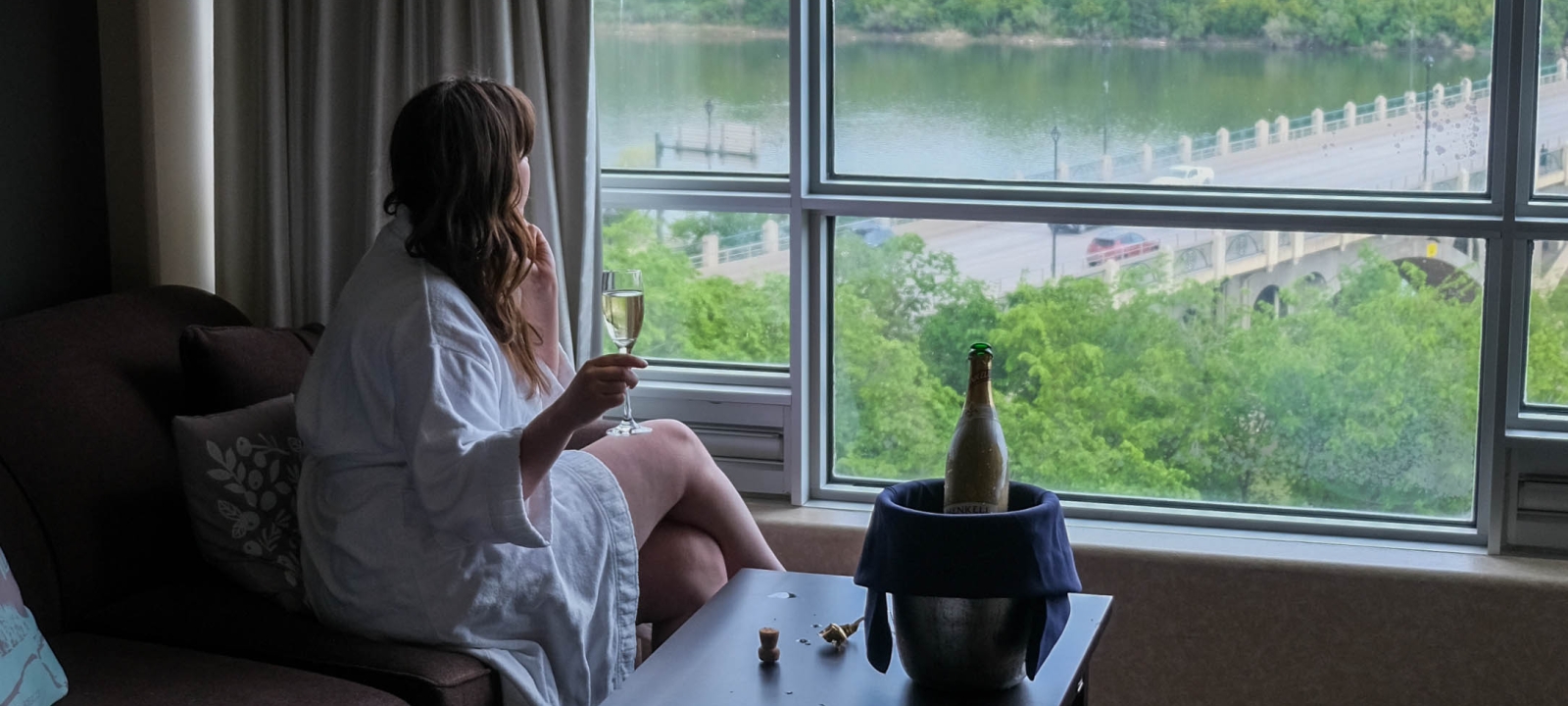 Exploring Saskatoon's Park Town Hotel: A Summer Stay with Breathtaking Views