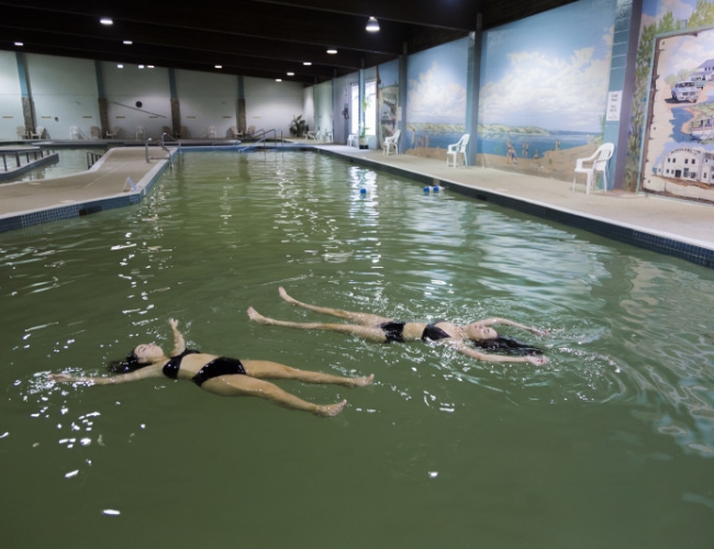 Manitou Springs Resort and Mineral Spa – Float In The Dead Sea Of Canada
